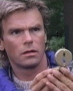 MacGyver ja kompassi