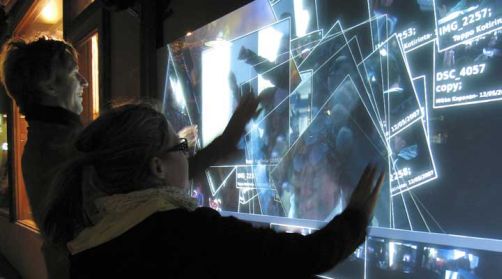 Multi-touch kosketusnäyttö testattavana Helsingissä