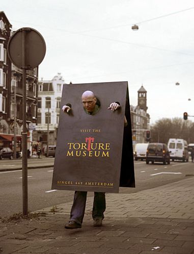 Luovaa kidutusmuseon markkinointia