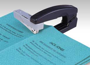 Mini Booklet Stapler on vertikaalinitoja