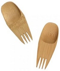 Kompakti spork eli lurukka on tehty bambusta