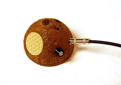 Vahvistin kookospähkinässä