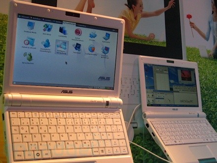 asus_eee_89_display.jpg