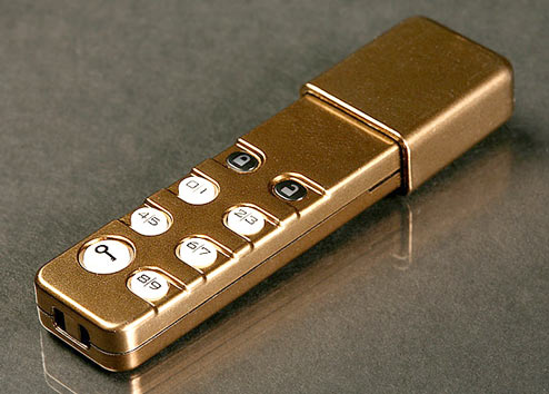 usb_muistitikku_turvakoodi.jpg