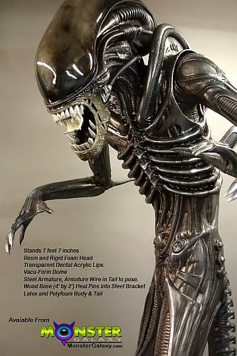 mitaakaavassa_alien_veistos.jpg