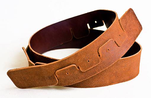 Soljeton vyö ei piippaa turvatarkastuksessa