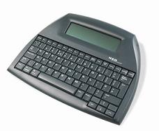 Alphasmart Neo ei ole tietokone eikä laskin, mutta sillä voi kirjoittaa