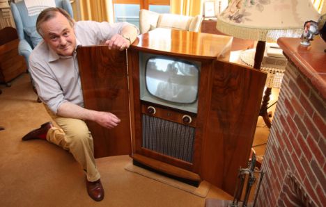 Vanhassa vara parempi: mies kunnosti 51 vuotta vanhan televisionsa digiaikaan