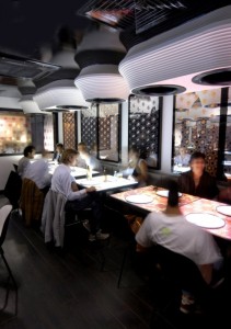 Lontoolainen inamo-ravintola käyttää sisustuksessaan ja ruokalistassaan kosketusnäyttöjä 3