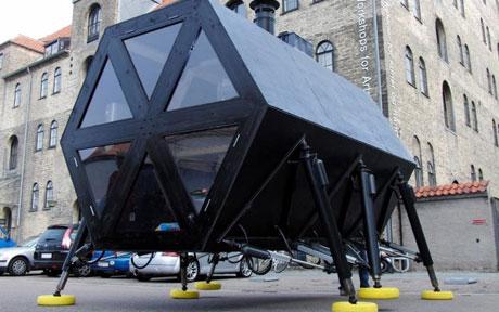 walking_house2_1012926c1