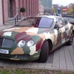 Bentley Continental GT maastokuvioituna 1