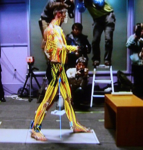 Magic Mirror mallintaa ihmisen lihakset reaaliajassa 2