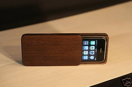 Puinen säilytysrasia iPhonelle on erittäin hieno 1