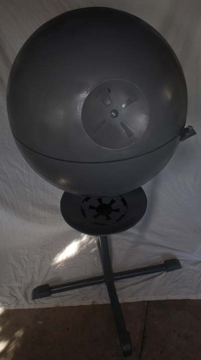 Death Star Grill on Kuolontähti-grilli 1 Death Star Grill on Kuolontähti-grilli 1