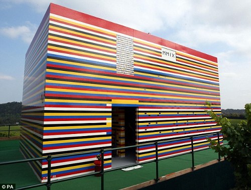 legotalo