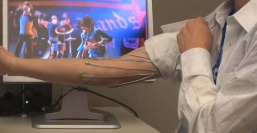 091029-video-game-emg-02