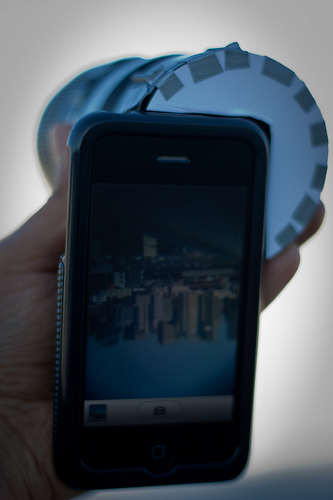 The Phone-O-Scope with an 18-55mm lens attached2.