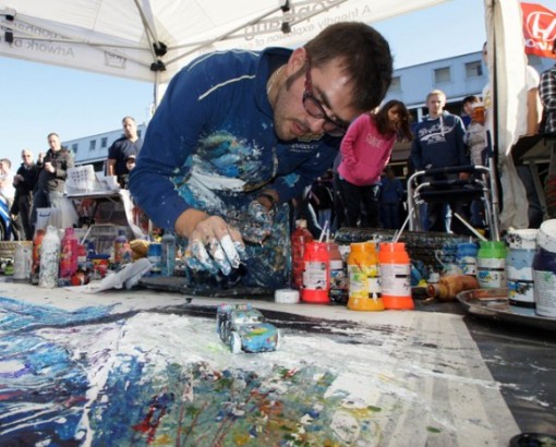 Ian-Cook-painting4-550x443
