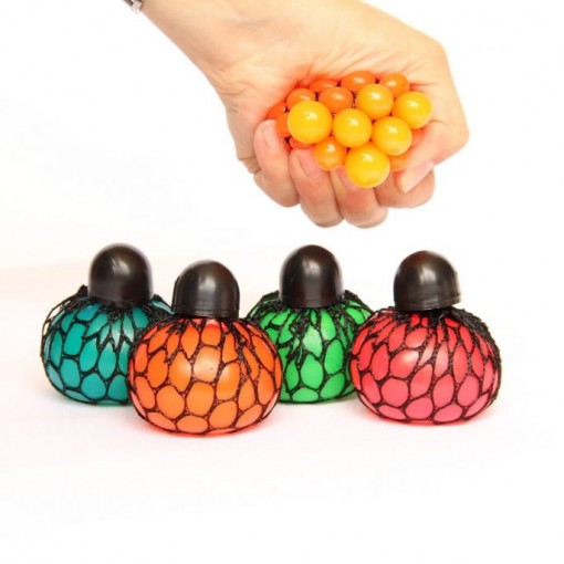 Puristelupallo verkossa