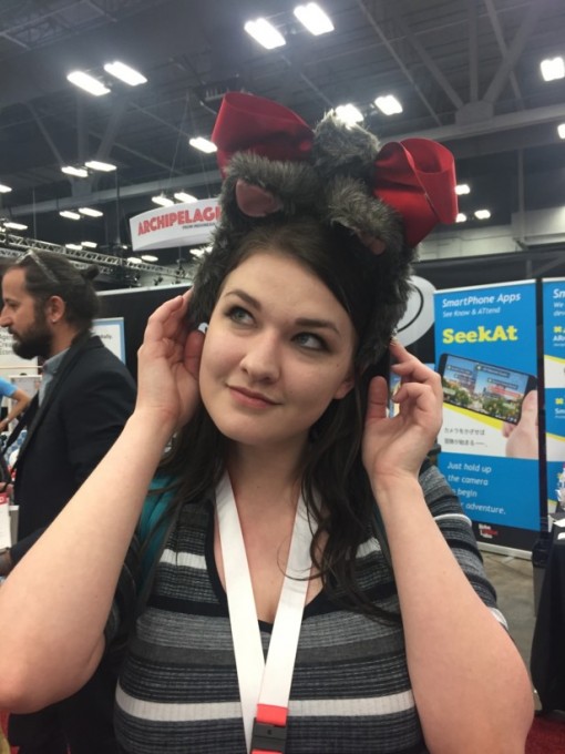 Neko Electro -korvat reagoivat huonoon asentoon